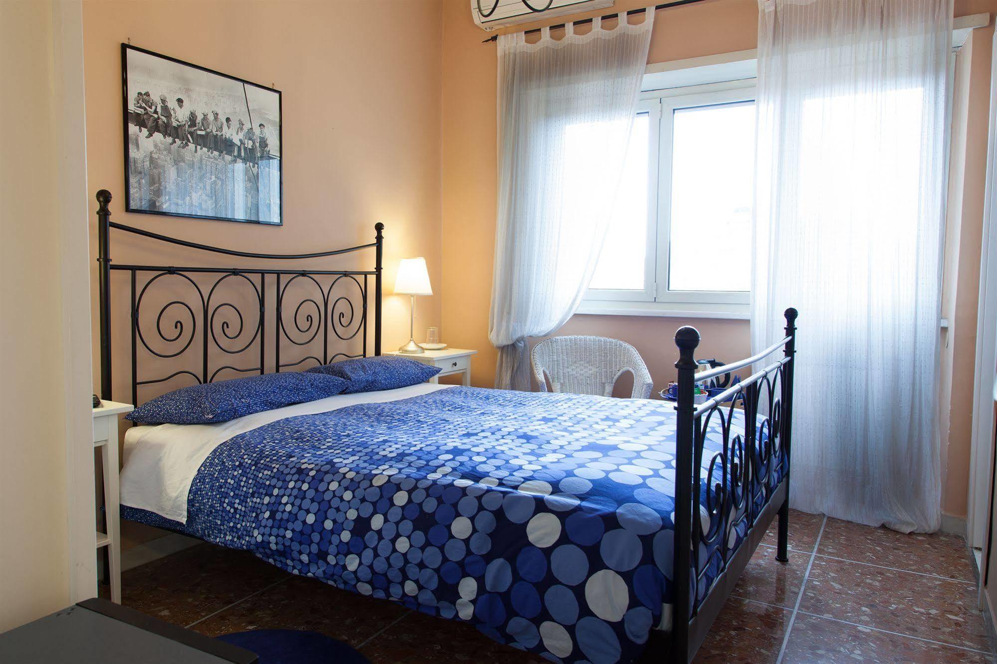Santa Croce Bed & Breakfast Рим Екстериор снимка
