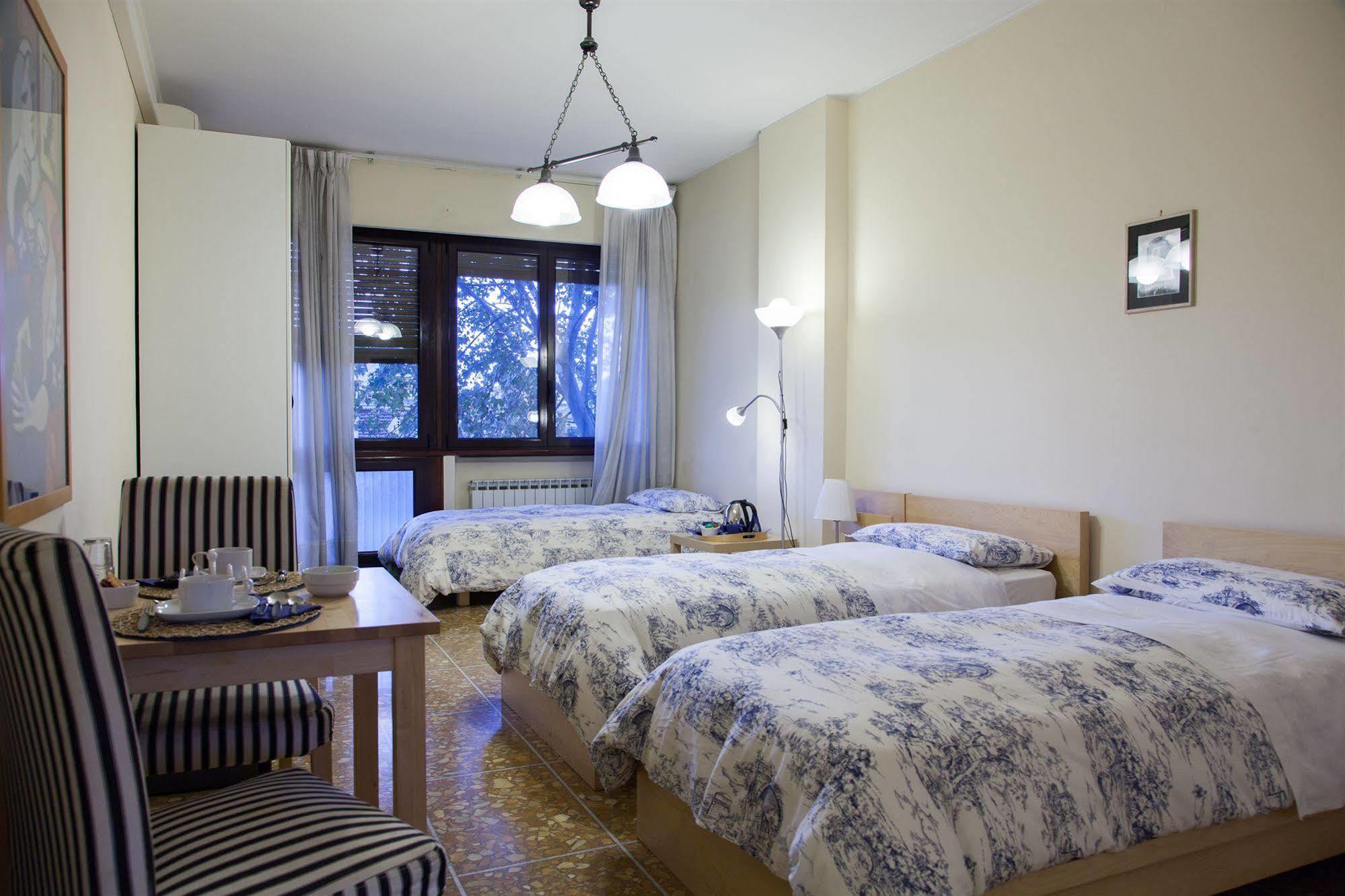 Santa Croce Bed & Breakfast Рим Екстериор снимка